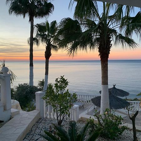 Frontline Villa, Five Star Deluxe El Campello Luaran gambar